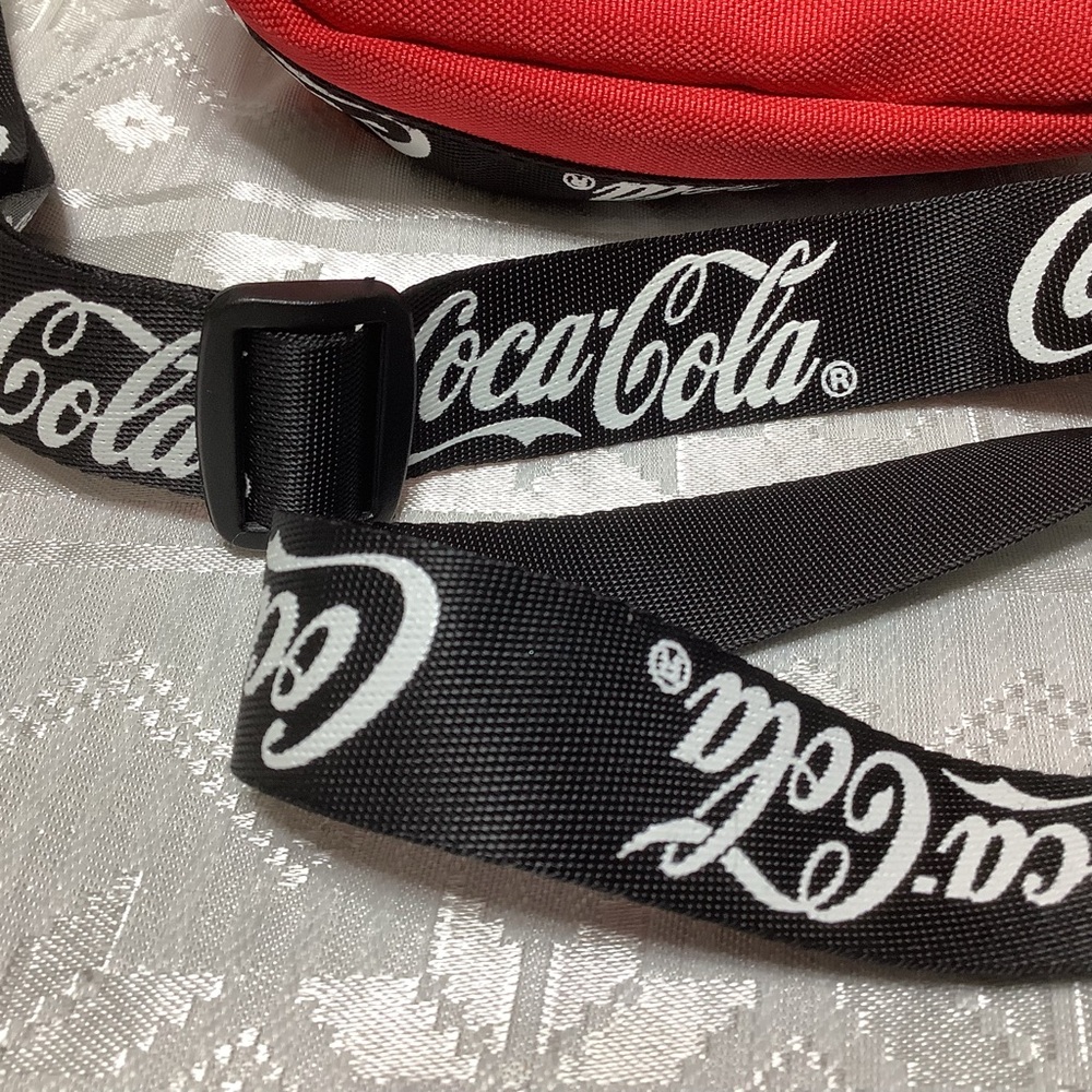 Coca Cola Crossbody Bag Unisex Collectible Licensed - Picture 4 of 16